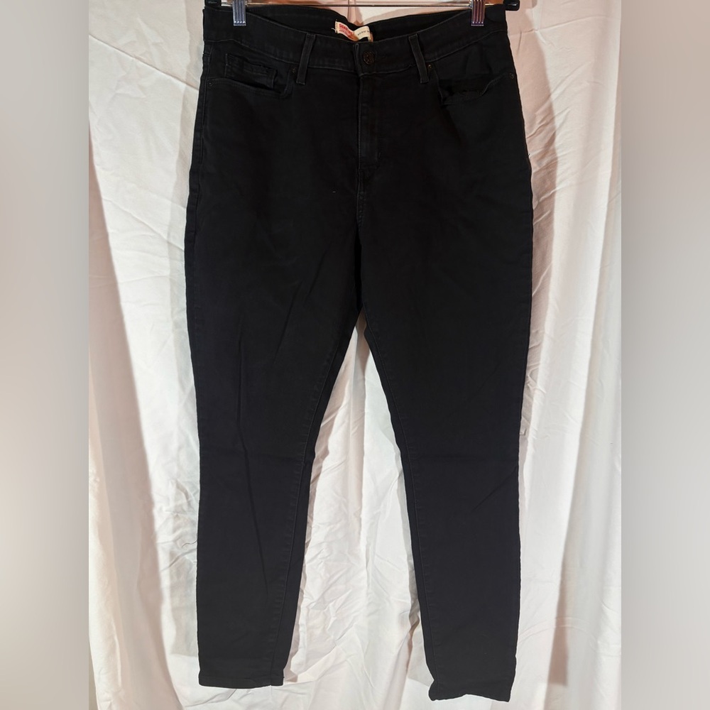 Levi's Women's Black Skinny Jeans